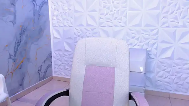 andy dan18 online show from March 30, 2026, 8:21 pm