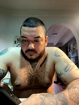 El Titan1998 online show from December 18, 2025, 2:01 pm