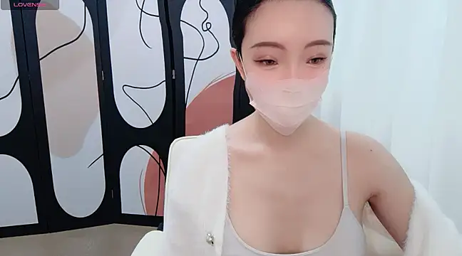 Snapshot of Lucky-kaka999 chatting on December 25, 2024, 2:46 am Lucky-kaka999 online show from December 25, 2024, 2:46 am