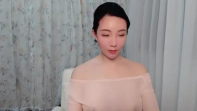 Snapshot of Lucky-kaka999 chatting on February 18, 2025, 3:21 pm Lucky-kaka999 online show from February 18, 2025, 3:21 pm