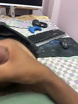 Snapshot of Cocaineandweed45 chatting on November 11, 2025, 6:19 pm Cocaineandweed45 online show from November 11, 2025, 6:19 pm