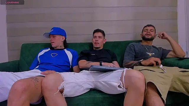 Snapshot of hell_twink chatting on September 24, 2025, 8:34 pm hell twink online show from September 24, 2025, 8:34 pm