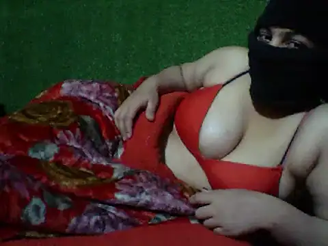 Snapshot of freesoul272002 chatting on January 25, 2025, 4:35 pm freesoul272002 online show from January 25, 2025, 4:35 pm