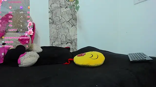 evelin cloy golden online show from December 30, 2024, 10:01 pm