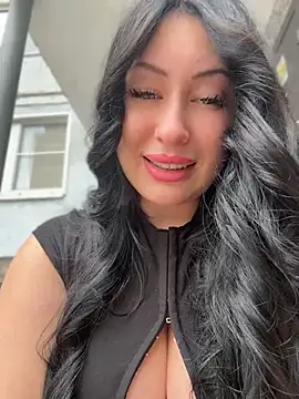 AndreaMood online show from July 5, 2026, 1:12 am
