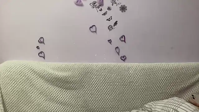 Snapshot of Dreamyblushfairy chatting on March 16, 2025, 6:44 pm Dreamyblushfairy online show from March 16, 2025, 6:44 pm