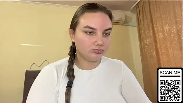 Snapshot of Dreamyblushfairy chatting on October 14, 2025, 7:31 am Dreamyblushfairy online show from October 14, 2025, 7:31 am