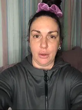 BELLAMORGANE1 online show from April 3, 2026, 10:08 pm