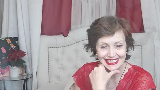 Snapshot of SilviaHart chatting on October 10, 2025, 12:59 pm SilviaHart online show from October 10, 2025, 12:59 pm