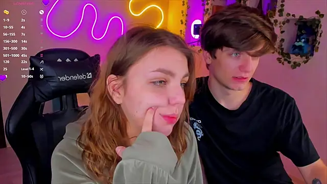 RobertAndLinela online show from January 10, 2025, 5:26 am