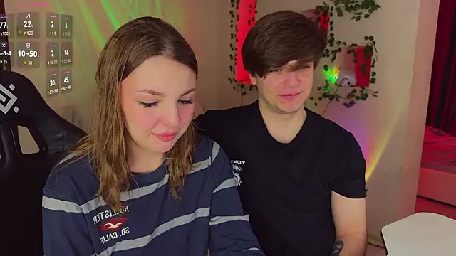 RobertAndLinela online show from February 27, 2026, 5:18 am