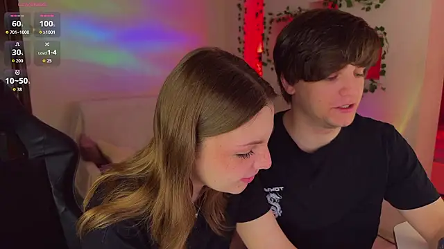 RobertAndLinela online show from March 19, 2026, 2:15 am