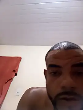 Snapshot of Fbfabio19 chatting on December 23, 2024, 2:35 am Fbfabio19 online show from December 23, 2024, 2:35 am