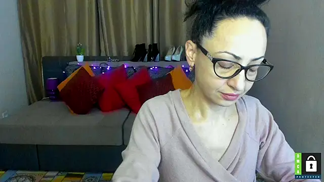 Arianasweety23 online show from January 6, 2025, 6:25 am