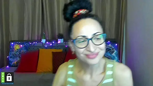 Arianasweety23 online show from January 19, 2025, 3:32 pm