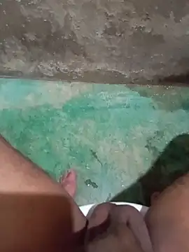 yaxom33 online show from March 16, 2026, 3:01 am