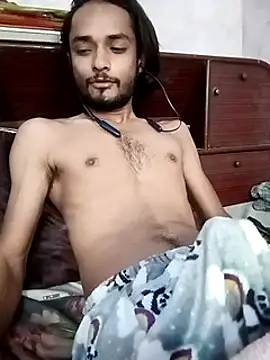 Snapshot of IamRentedBoybfriend chatting on January 13, 2025, 4:07 am IamRentedBoybfriend online show from January 13, 2025, 4:07 am