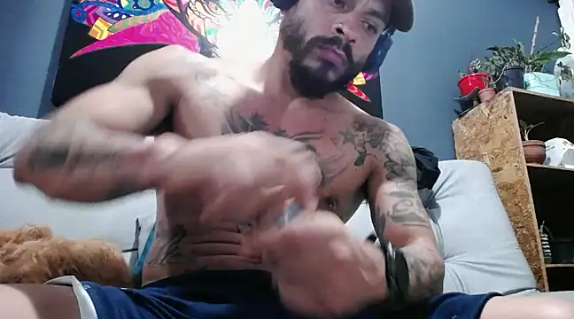 Snapshot of callme_douglas chatting on February 17, 2025, 11:53 pm callme douglas online show from February 17, 2025, 11:53 pm