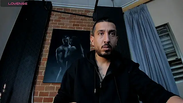 AntonAndSofii online show from January 31, 2025, 5:30 am