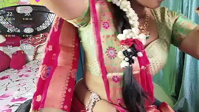 sexyhoney27 online show from October 16, 2025, 4:41 pm