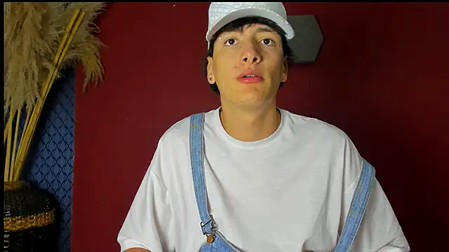 two milkyway online show from February 11, 2025, 1:51 pm