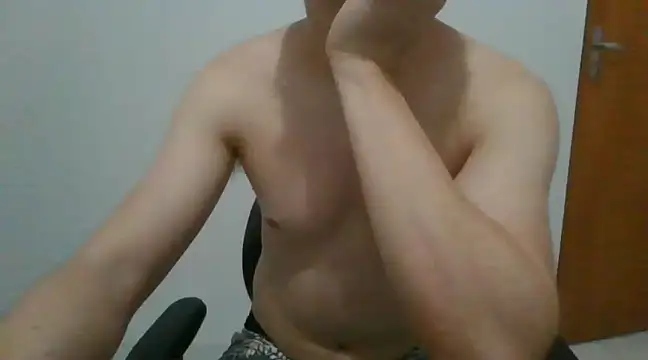 Snapshot of paulotimido chatting on January 31, 2025, 2:26 am paulotimido online show from January 31, 2025, 2:26 am