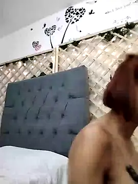 Snapshot of Mia_WAll chatting on December 31, 2024, 11:17 pm Mia WAll online show from December 31, 2024, 11:17 pm