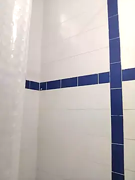 Snapshot of Mia_WAll chatting on January 13, 2025, 8:58 pm Mia WAll online show from January 13, 2025, 8:58 pm