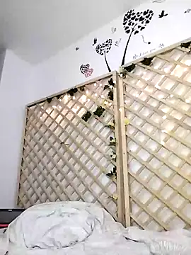 Snapshot of Mia_WAll chatting on January 19, 2025, 11:01 am Mia WAll online show from January 19, 2025, 11:01 am