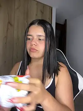 pretty angela1 online show from January 10, 2026, 12:45 am