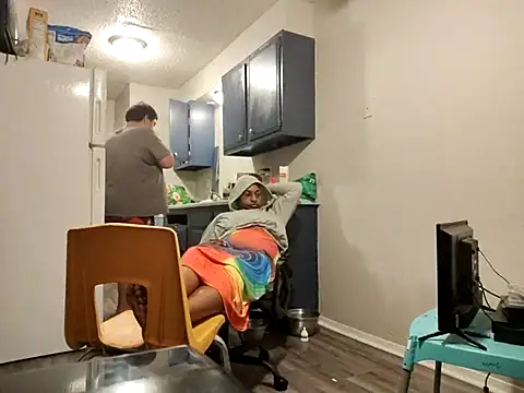 Snapshot of Itallionstallion chatting on March 3, 2025, 6:37 am Itallionstallion online show from March 3, 2025, 6:37 am