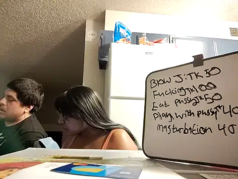 Snapshot of Itallionstallion chatting on March 12, 2025, 5:35 am Itallionstallion online show from March 12, 2025, 5:35 am