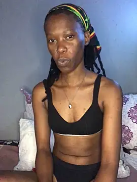 Snapshot of xxSexyTalia28 chatting on February 21, 2026, 9:21 am xxSexyTalia28 online show from February 21, 2026, 9:21 am