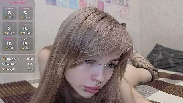 Snapshot of emodreamgirl chatting on July 10, 2026, 10:34 pm emodreamgirl online show from July 10, 2026, 10:34 pm