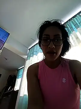 Snapshot of Isabellitasexi38 chatting on February 2, 2025, 5:48 pm Isabellitasexi38 online show from February 2, 2025, 5:48 pm