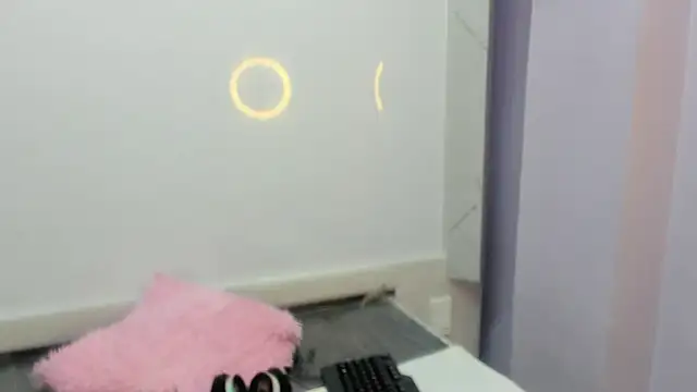 Snapshot of Chloe_Martini chatting on February 8, 2025, 2:47 am Chloe Martini online show from February 8, 2025, 2:47 am