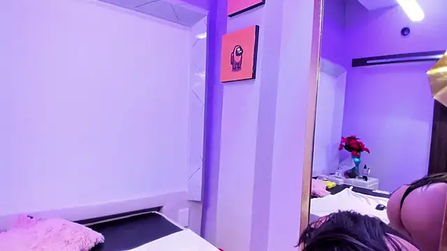 Chloe Martini online show from March 12, 2026, 3:01 am