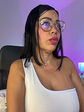 KarolRubi1 online show from March 15, 2026, 7:09 pm