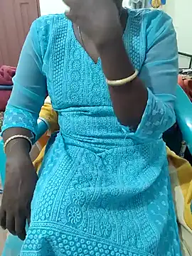 Snapshot of Tamil_roja69 chatting on January 5, 2025, 1:15 pm Tamil roja69 online show from January 5, 2025, 1:15 pm