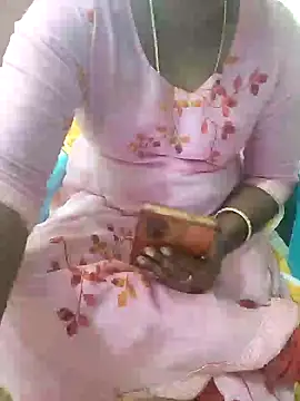 Snapshot of Tamil_roja69 chatting on January 12, 2025, 12:33 pm Tamil roja69 online show from January 12, 2025, 12:33 pm