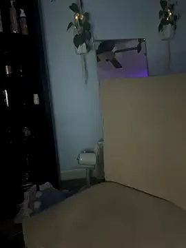 Snapshot of AlessasRoom chatting on September 26, 2025, 6:28 am AlessasRoom online show from September 26, 2025, 6:28 am