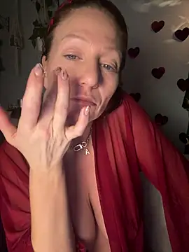 AlessasRoom online show from February 11, 2026, 9:03 am