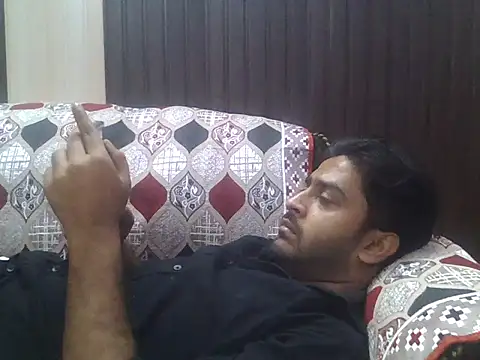 indihotguy online show from October 21, 2025, 1:23 pm