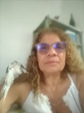 Snapshot of indiraa-channell chatting on February 3, 2026, 3:28 pm indiraa-channell online show from February 3, 2026, 3:28 pm