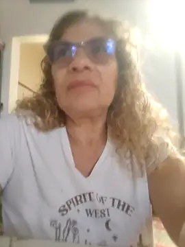 Snapshot of indiraa-channell chatting on February 5, 2026, 3:49 pm indiraa-channell online show from February 5, 2026, 3:49 pm