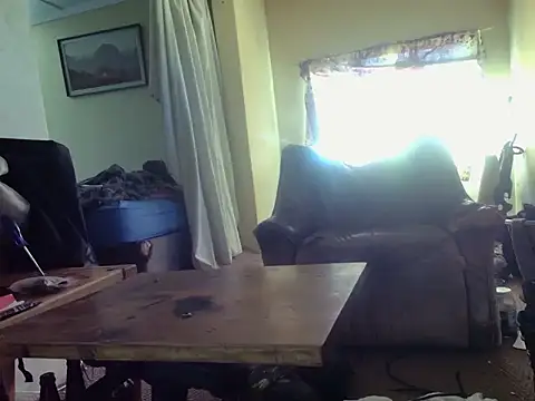 Snapshot of poesnuus999 chatting on October 16, 2025, 9:10 am poesnuus999 online show from October 16, 2025, 9:10 am