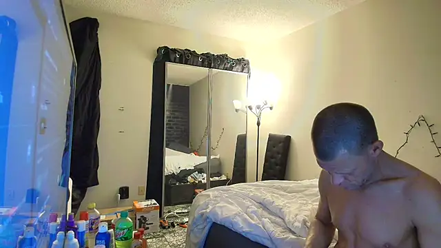 Snapshot of hotemberly_jake chatting on December 30, 2024, 5:23 pm hotemberly jake online show from December 30, 2024, 5:23 pm