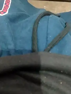 fakelove95 online show from February 27, 2025, 7:47 pm