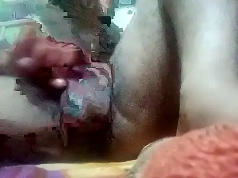 Snapshot of r379 chatting on January 15, 2026, 4:33 pm r379 online show from January 15, 2026, 4:33 pm