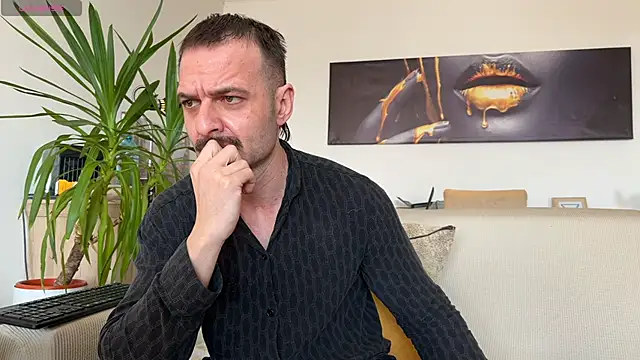 Snapshot of Asmodeuss666 chatting on February 24, 2025, 6:27 am Asmodeuss666 online show from February 24, 2025, 6:27 am